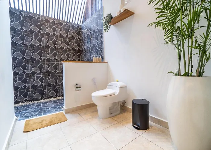 Casa Maleh 2br Lively In Kayuaya ヴィラ