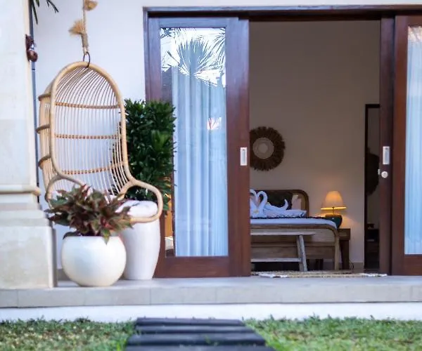 ヴィラ Casa Maleh 2br Lively In Kayuaya *